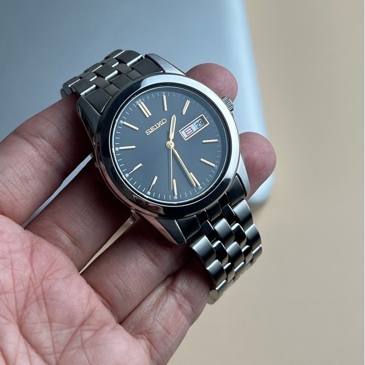 นาฬิกา Seiko รหัส 7N43-0AM0 หน้าปัดสีดำแสดงวัน Kanji/Eng(ภาษาญี่ปุ่น/อังกฤษ)