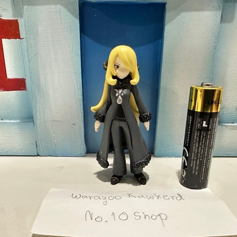 Pokemon Figures Cynthia