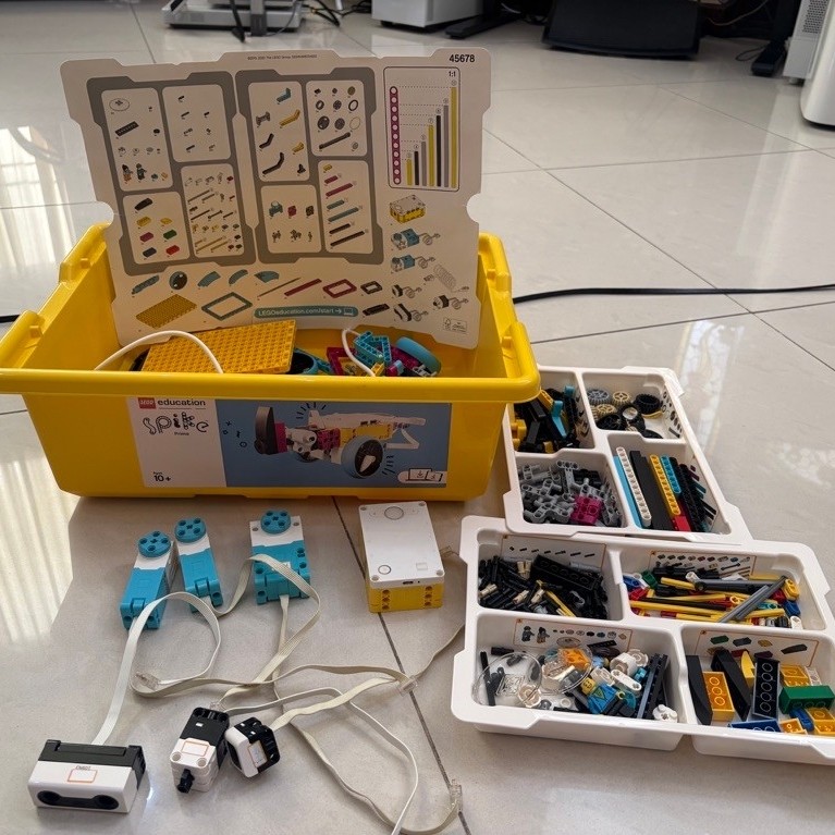 LEGO แท้มือสอง Set A: Spike prime (ครบ 95%)