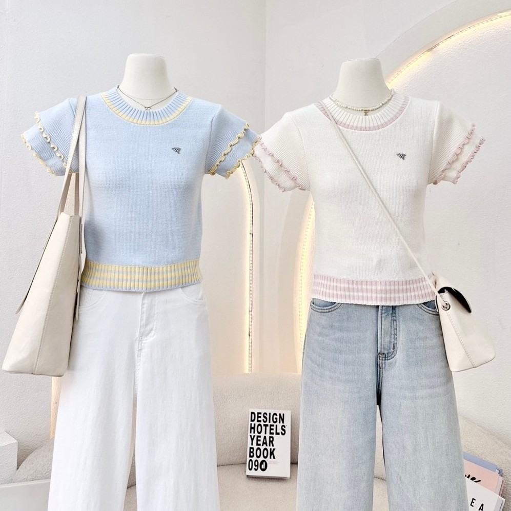 โปรดอ่านรายละเอียดสินค้าก่อนการสั่งซื้อ WA YA เสื้อไหมพรมคอกลมแขนระบาย