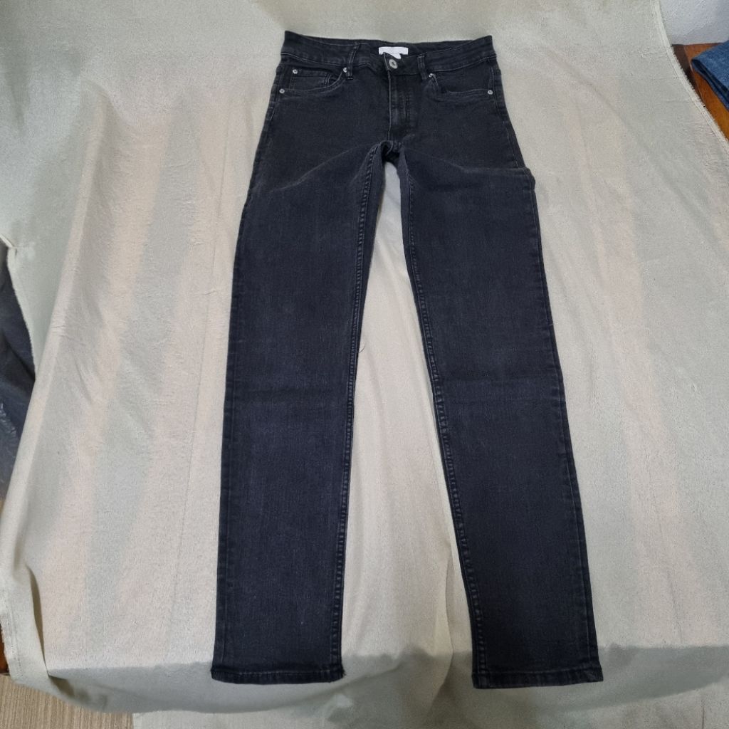 A757 H&M กางเกงยีนส์ผู้หญิงมือสองแบรนด์แท้สภาพ 90%