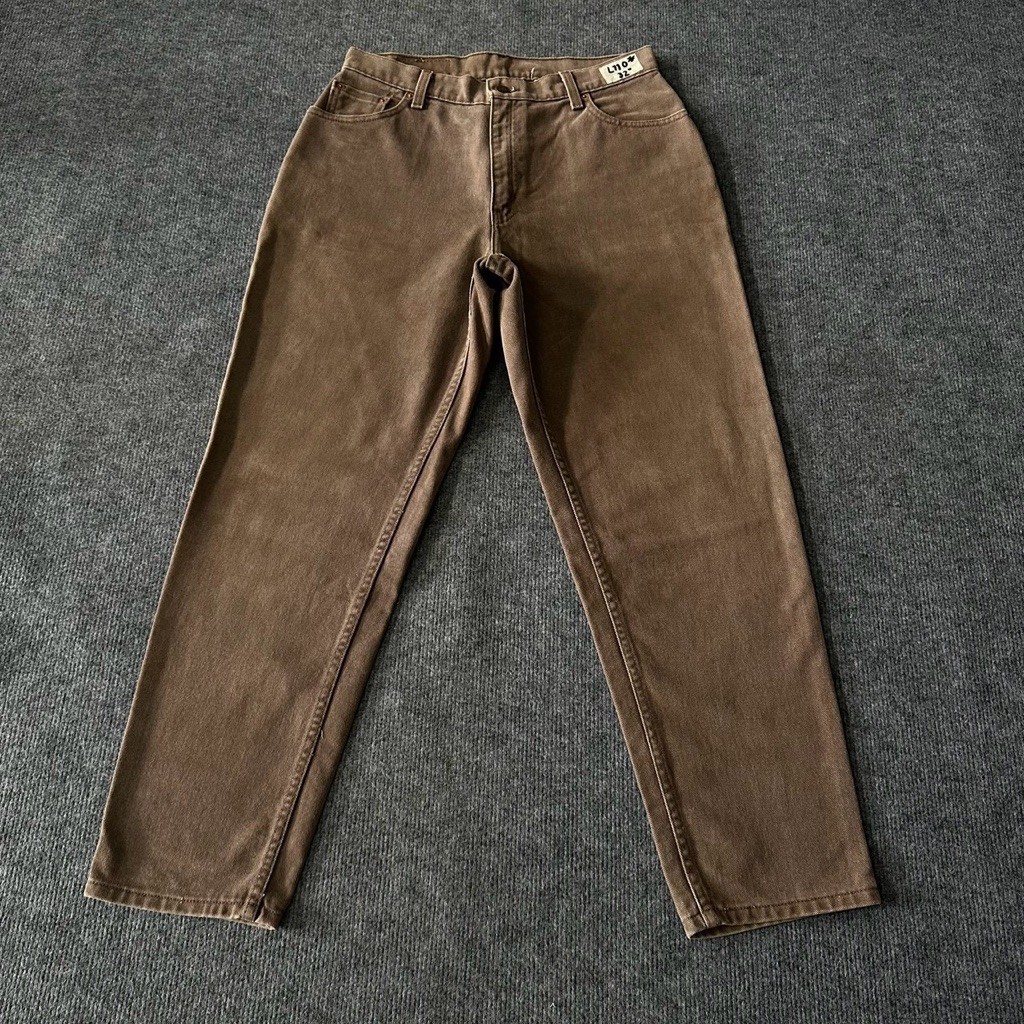 L110 levi’s 550 relaxed fit สีน้ำตาล (ป้ายดำ) เอว32“ สพ40” ยาว41“ ขา7” เป้า12“