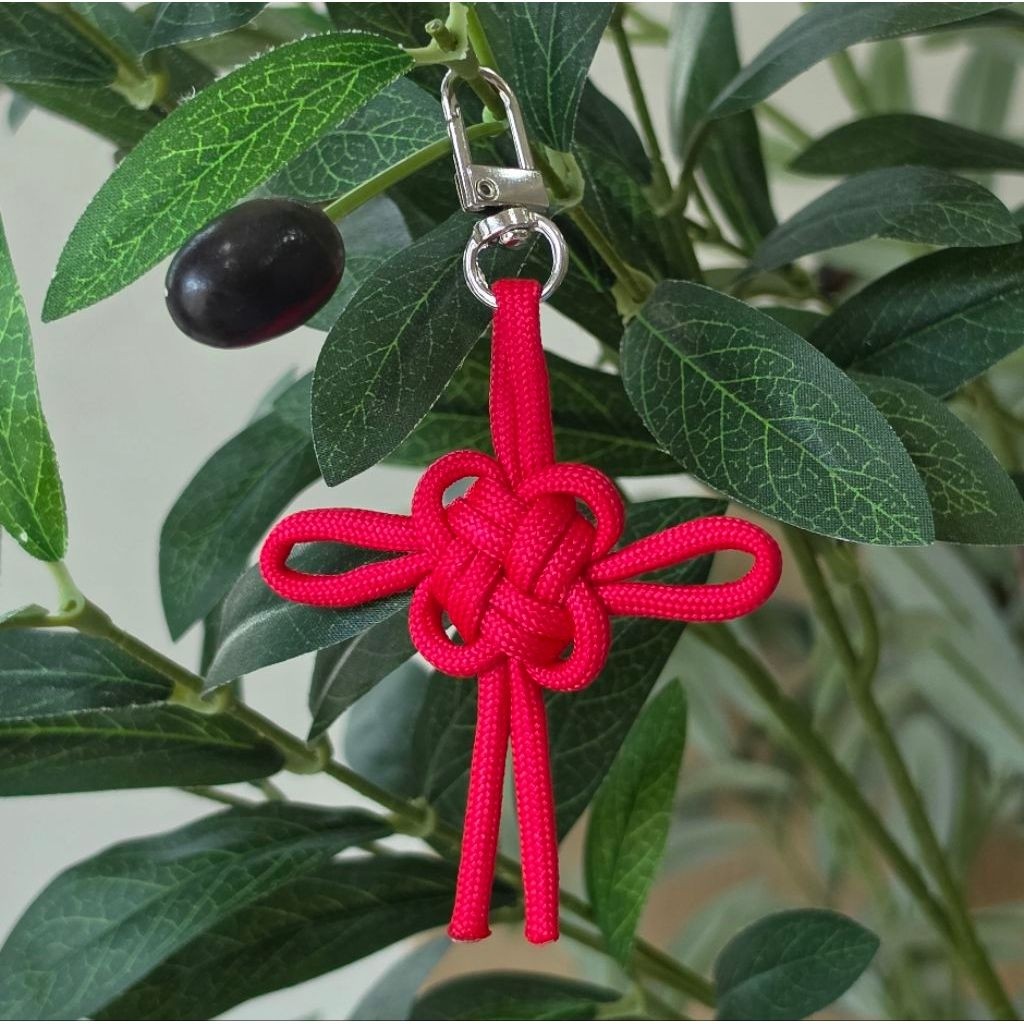 Lucky knot keyring พวงกุญแจเชือกถัก เงื่อนนำโชค เชือกพาราคอร์ด พวงกุญแจนำโชค