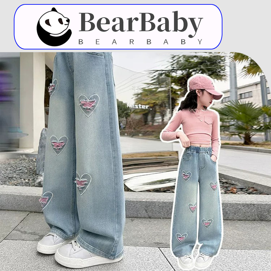 BEAR BABY กางเกงยีนส์เด็กทรงตรง กางเกงยีนส์เด็กผู้หญิงแฟชั่น แบบขาด ลายหัวใจ ระบายอากาศได้ดี สไตล์เกาหลี