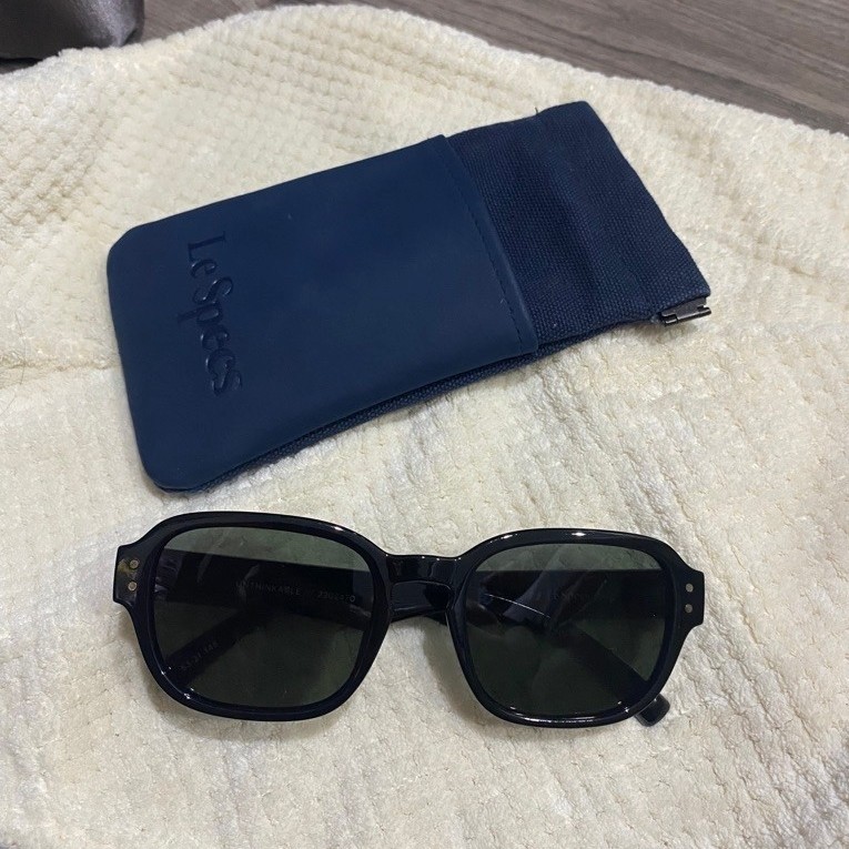 ส่งต่อ used แว่นตา Le specs รุ่น Unthinkable