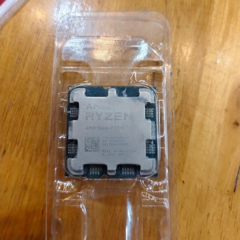 AMD Ryzen7 7700 (ถาดไม่มีกล่อง)