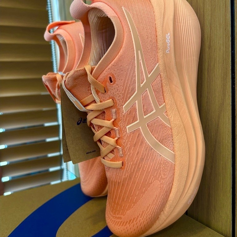 Asics Nimbus 27 Lite Show รองเท้าวิ่ง ผู้หญิง ค่ะ