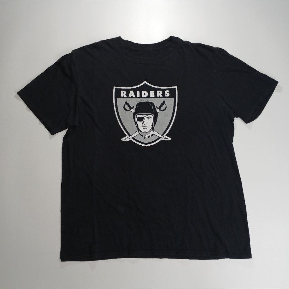 เสื้อยืด Oakland Raiders สีดำ  Size.L รอบอก 44 ความยาว 27 นิ้ว