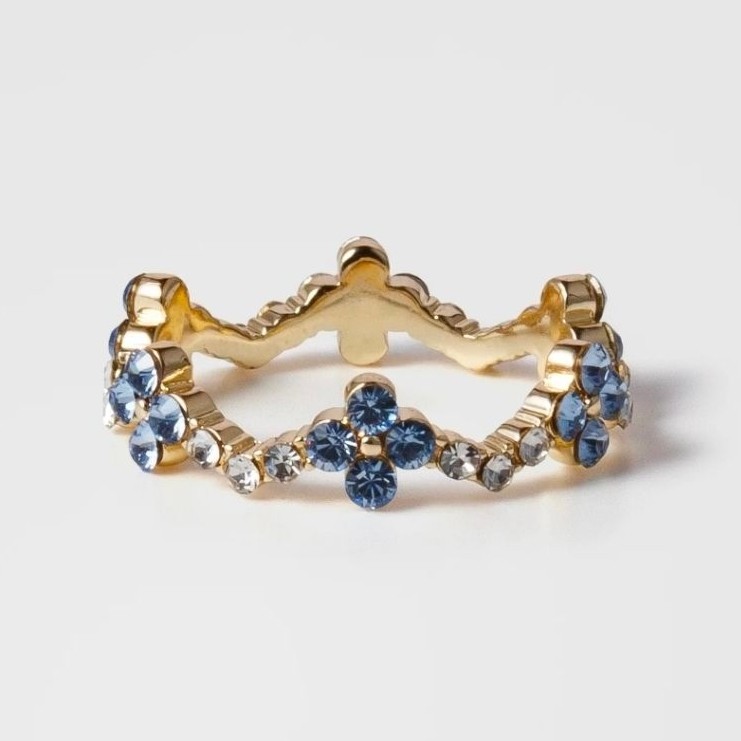 ​พร้อมส่ง​ Milfie Flower Ring (Lt Sapphire)