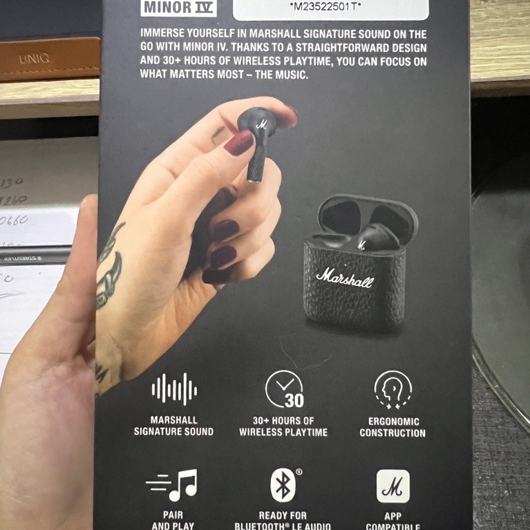 หูฟัง marshell /airpod ของแท้ มีประกัน1 ปี