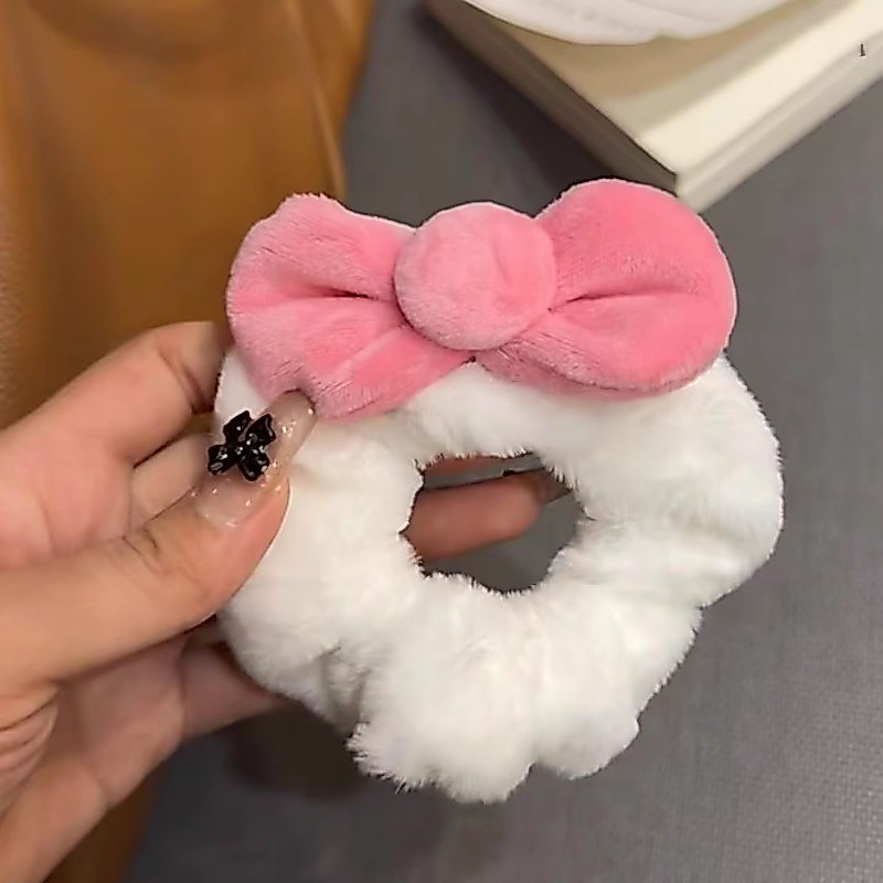 White Soft Plush Puffly Bowknot Hair Rope Scrunchies ยางรัดผมหางม้า