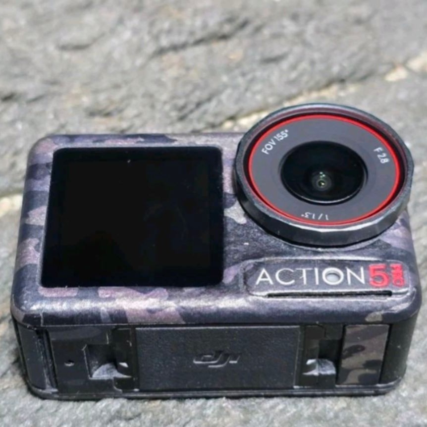 DJI Osmo Action 5 Pro 4K Action Camera + Accessories + SD Card 256GB