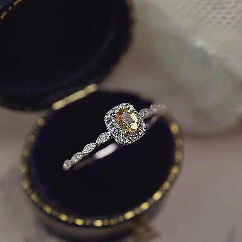 Princess Cube น้ําตาล Noble แหวน High-End Super กระพริบ Lucky ของขวัญปีใหม่สำหรับสาวและของขวัญวันวาเ