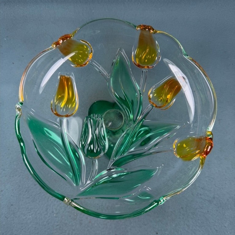 Walther Glas พานแก้วทิวลิป
