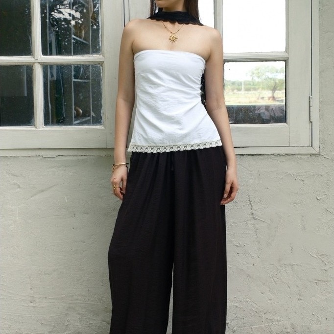 CAMELLIA LACE TUBE TOP___