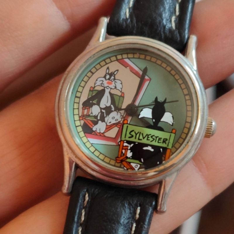 นาฬิกาญี่ปุ่นมือสอง Looney Tunes Sylvester