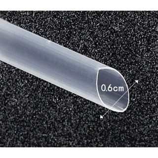 หลอดดูดน้ำตรงปลายแหลมสีใส ห่อฟิล์มใสแยกชิ้น ยาว 19,21,23 กว้าง 0.6 cm