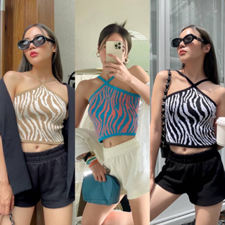 ZEBRA CROP | ครอปสุดปัง นาทีนี้ต้องยกให้น้องจริงๆ แมทช์กับยีนส์ก็ปัง กระโปรงก็เลิศ