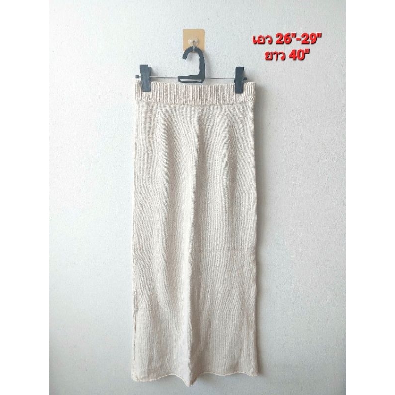 EMINI กระโปรงไหมพรม สีครีม มือสอง