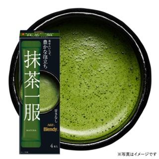 AGF Blendy Premium Matcha 4 Sticks ชาเขียว (ไม่ผสมนม -ไม่หวาน) มีฟองโดยไม่ต้องใช้ไม้ตีชา ผงชาเขียว เข้มข้น จากญี่ปุ่น