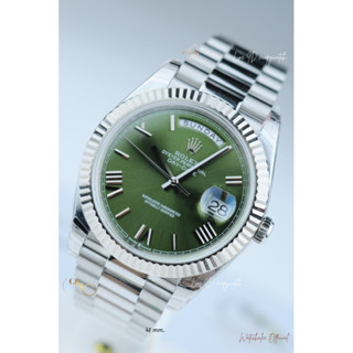 Rolex DayDate 40 mm. Green dial 40 mm. Automatic swiss movement