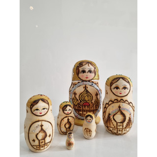 ตุ๊กตารัสเซีย ตุ๊กตาแม่ลูกดก Russia Russian Nesting Dolls ผิวเนื้อไม้ธรรมชาติ มีตำหนิ   *มือสอง ของสะสม