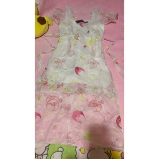 เดรสสีขาว งานปัก ฟรีไซส์ s-2xl ใส่ได้ค่ะ 280 ส่งฟรี