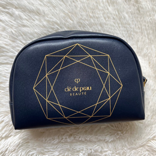 กระเป๋าเครื่องสำอาง cle de peau กระเป๋าหนัง เนื้อหนังดี สีน้ำเงิน สวยมาก