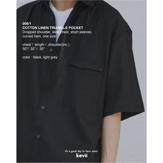 kevii - 006/1 black —Cotton linen triangle pocket / เสื้อโอเวอร์ไซซ์แขนสั้นคอตตอนลินินสีดำ