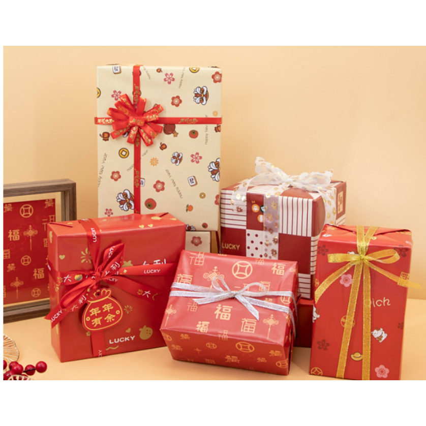 🍑GIFT🍑 กระดาษห่อของขวัญปีใหม่ ตรุษจีน สีแดง ห่อของขวัญ ของชำร่วย ขนาด : 74*51 cm