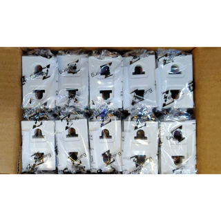 ปลั๊กเมจิกขนาด 1 ช่อง Zeberg16 A 250 V ทองแดงสปริงแท้ *** 1 กล่อง มี 10 ตัว**ค่ะ