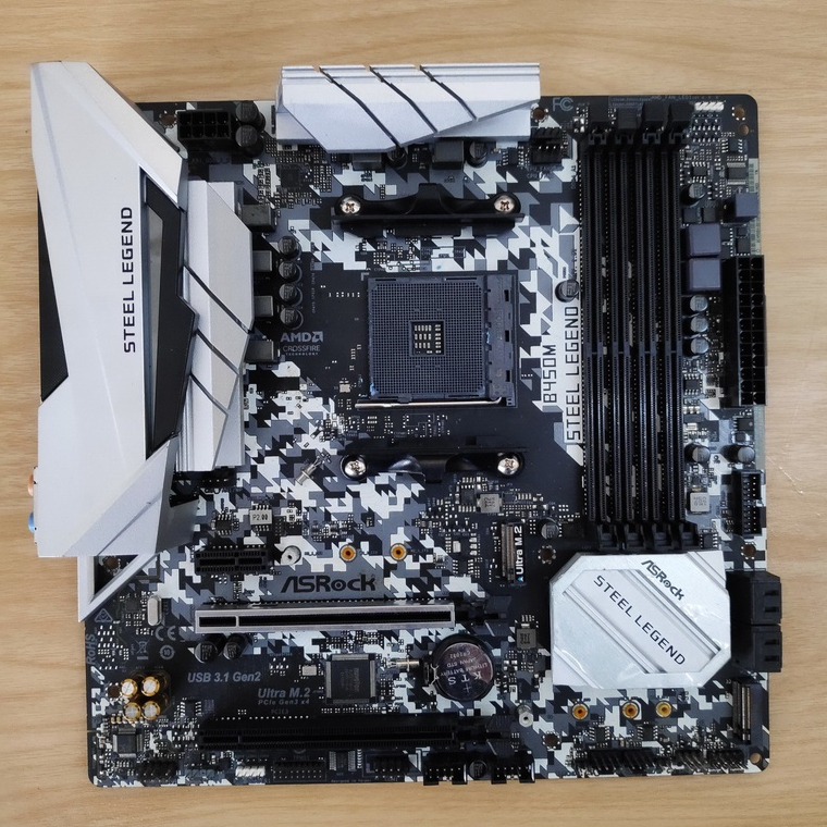 MAINBOARD (เมนบอร์ด) ASROCK B450M STEEL LEGEND มือสอง