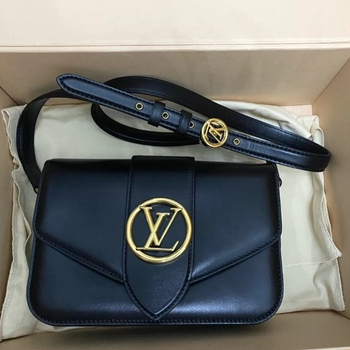 Louis Vuitton หลุยส์วิตตอง กระเป๋าผู้หญิง LV PONT 9 แถบแม่เหล็ก แฟชั่นสำหรับผู้หญิง กระเป๋าสะพายข้าง กระเป๋าสะพายไหล่