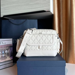 กระเป๋าแบรนด์เนม CHRISTIAN DIOR CD DIAMOND HIT THE ROAD MESSENGER BAG WITH LONG STRAP  New Collection พร้อมส่ง