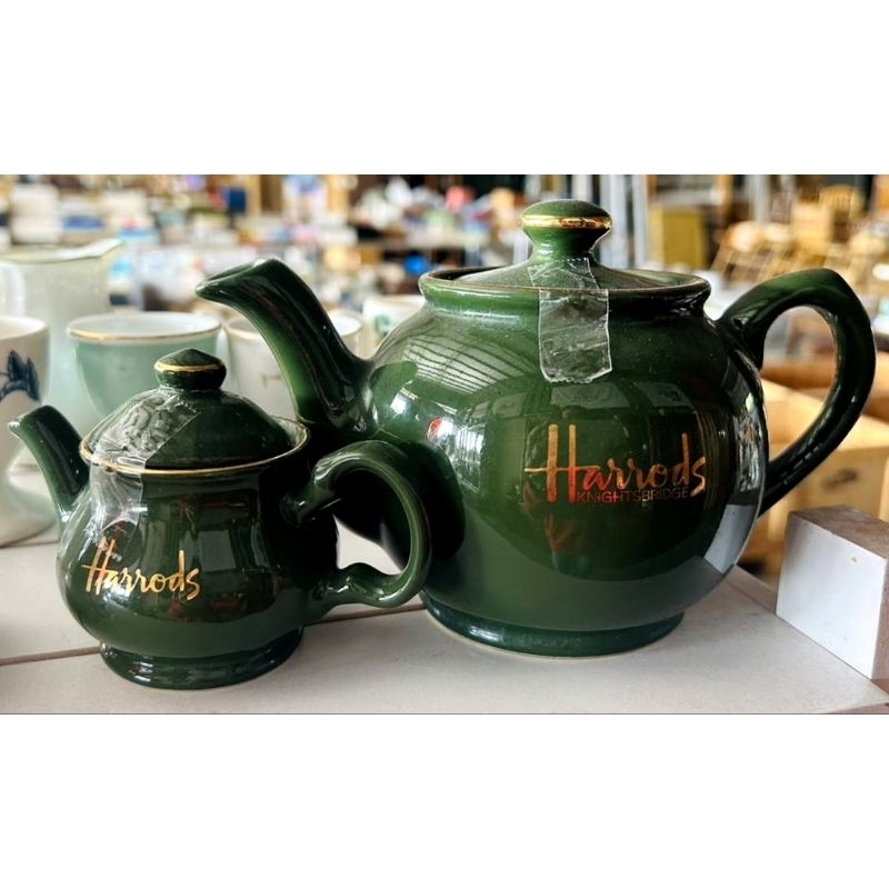 กาน้ำชาHarrods made in england สภาพดี ใบใหญ่