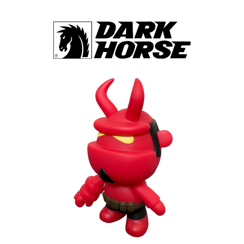 DARK HORSE Hellboy - Deluxe Hellboy Mini Qee with Horns 5" Action Figure
