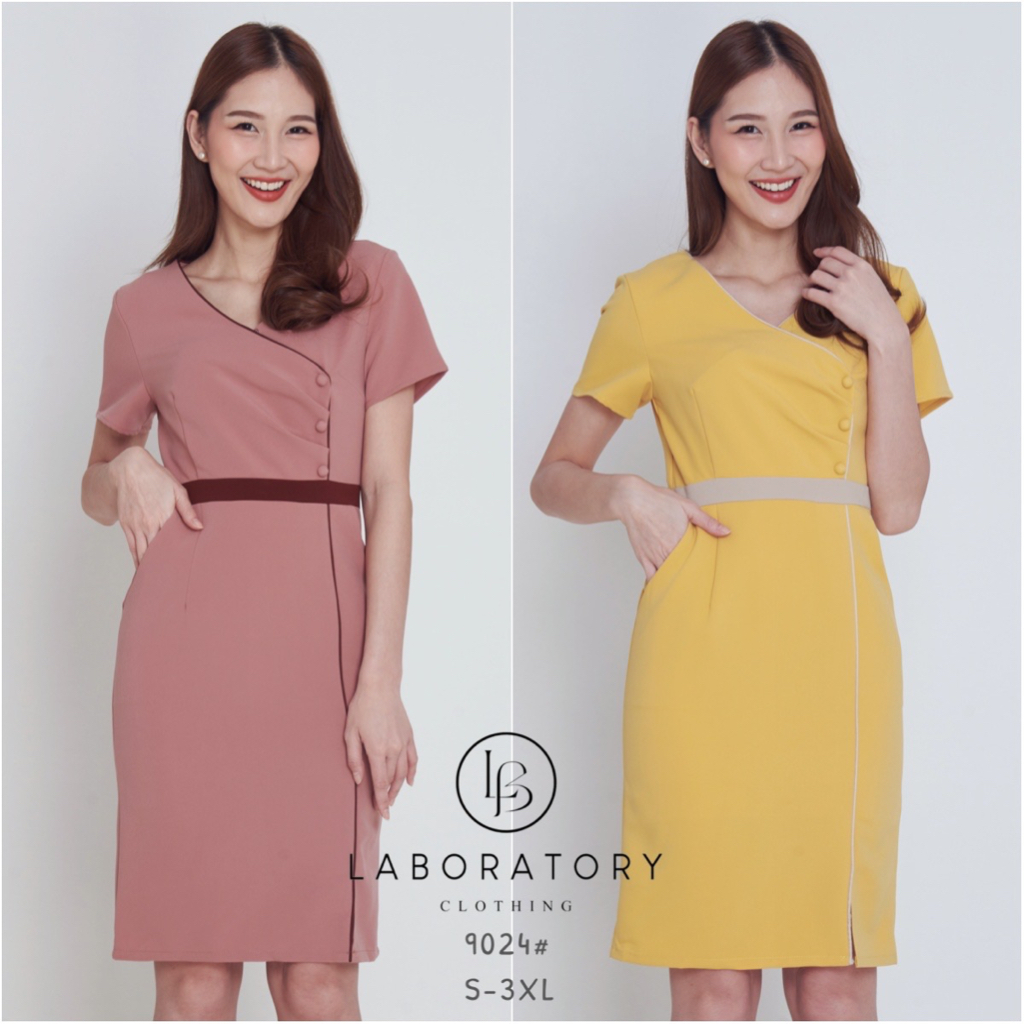 Laboratory 9024เดรสคอวีทรงป้ายหน้าแต่งกระดุมสีพื้น มีไซส์ รูปที่ 6