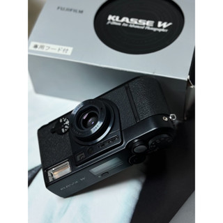 FUJIFILM Klasse W Black