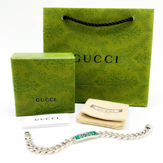 New arrivals  GUCCI Bracelet   Size : 19cm  อุปกรณ์ตามรูป อุปกรณ์งานดีสุด กล่องใหญ่แบบของแท้เลย  ถ่ายรูปจากสินค้าจริง