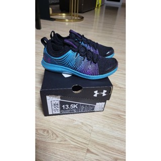 รองเท้า underarmour ของแท้ สภาพดี เท้า 19.5cm