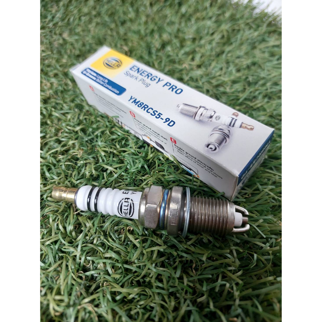 หัวเทียนรถยนต์ HELLA ยิทเธี่ยม 2เขี้ยว YM8RCS5-9D