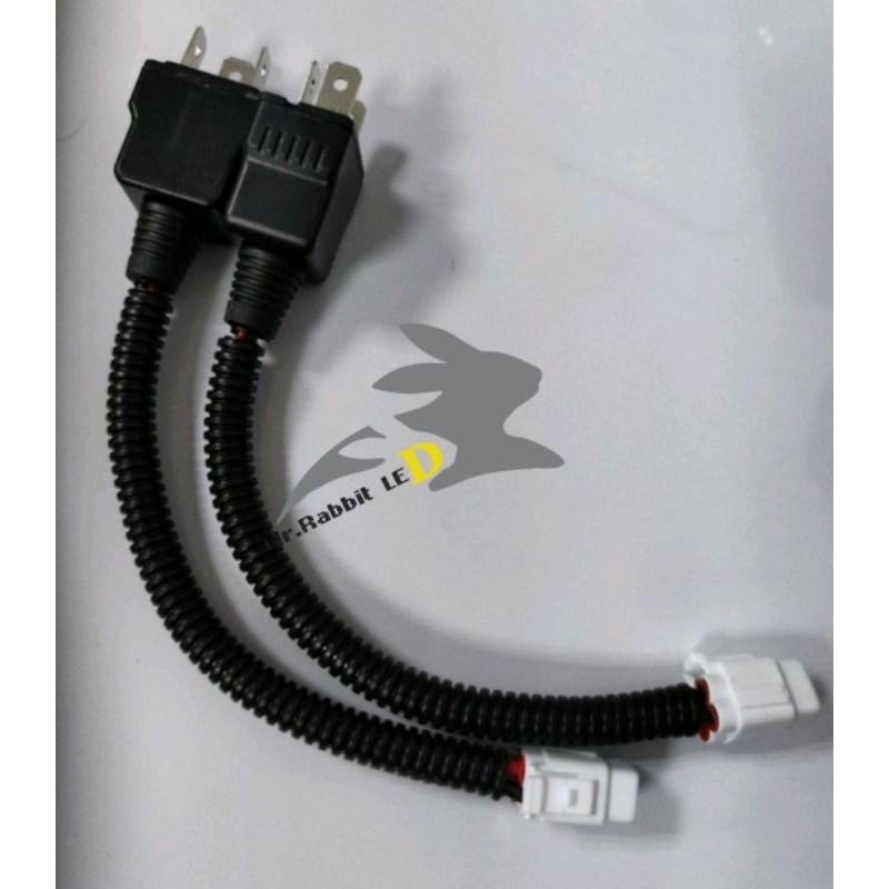 ปลั๊กแปลงไฟหน้า สำหรับ Toyota Vios,Yaris 2013-2020
