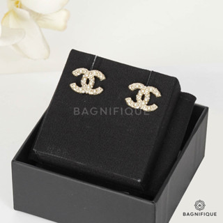 NEW CHANEL CC PEARL 1.5 CM PEARL GOLD GHW