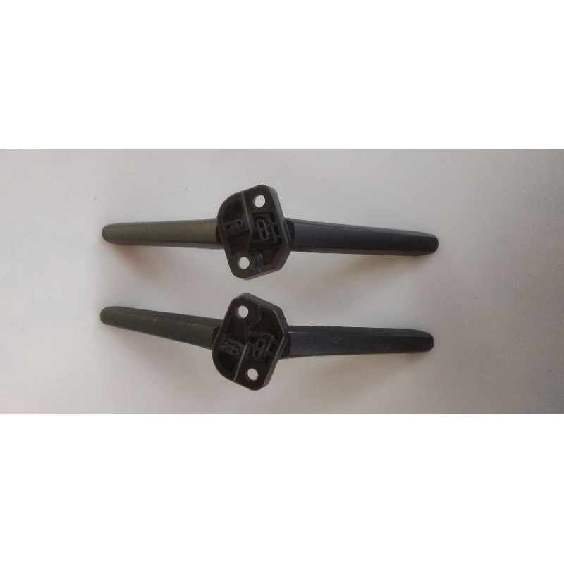 ขาตั้ง TV HISENSE 32 นิ้ว รุ่น 32A4200G,32A5600F,32A3100G,32E4Fมือสอง