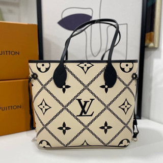 กระเป๋า   Louis Vuitton NEVERFULL