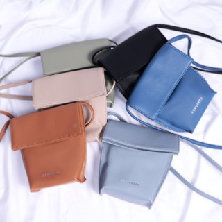 KEWLKEEN Daili Crossbody Bag  กระเป๋าสะพายหนังแท้ขนาดกะทัดรัด มินิมอล เรียบง่าย สีเอิร์ธโทน ใช้ได้ทุกวัน