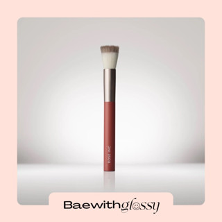 BAEWITHGLOSSY | Rose Inc — Number 6 Highlighter Brush