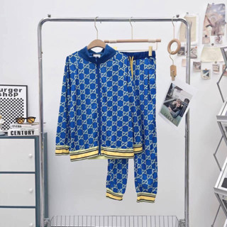 ชุดเซตGucci ผ้าเนื้อดี ผ้านุ่มยืดหยุ่นได้ ใส่สบาย งานหรูติดป้าย ขนาดเสื้อ อก40 ยาว25 /กางเกง เอว22-36 สะโพก44 ยาว36
