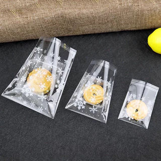 *พร้อมส่ง* ถุงฝากาว (100ใบ) ลายเกล็ดหิมะ (เลือกขนาดได้) ซองคุกกี้ บราวนี่ แถบกาวใส่คุกกี้ น่ารัก ขนม