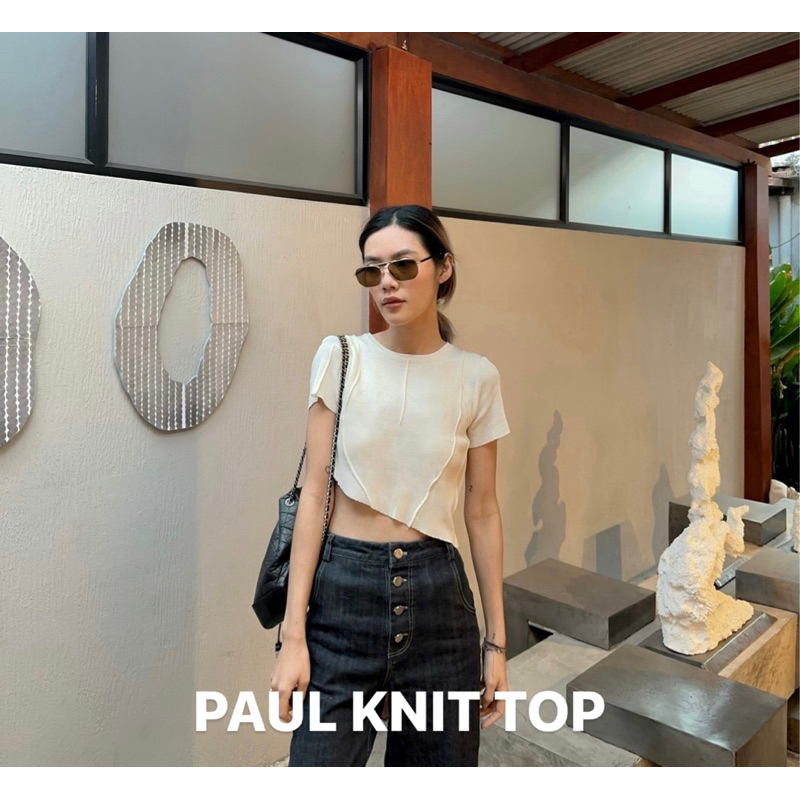 PACHY | Paul knit top เสื้อไหมพรมแขนสั้นปลายเฉียง
